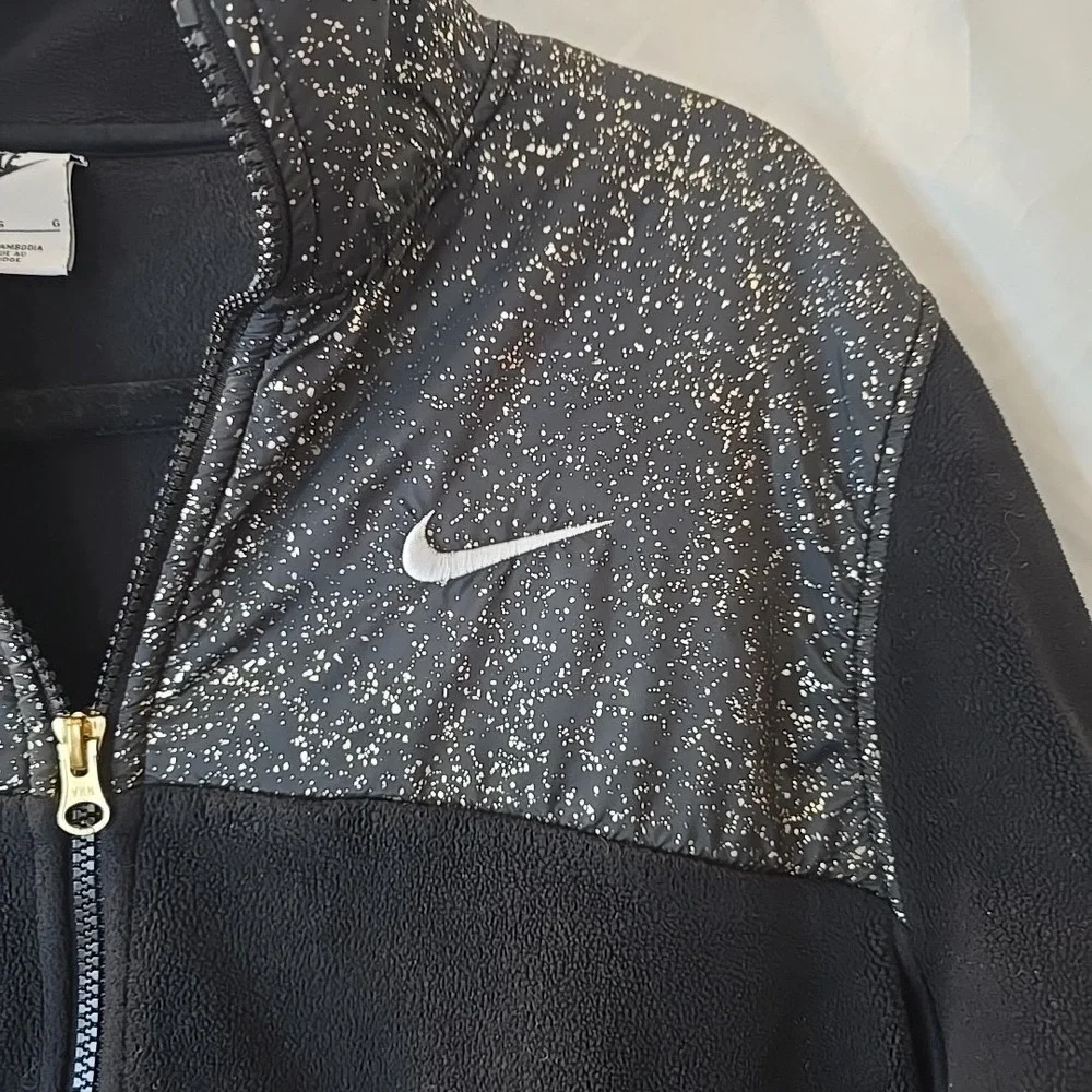 NIKE Women's Sportswear‎ Stardust Fleece Full-zip Jacket Black Gold Atleisure L